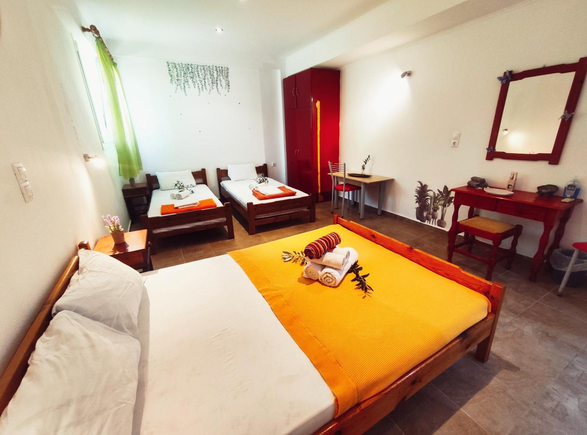 Rena'S Rooms Μελίντα Melinta Cameră foto